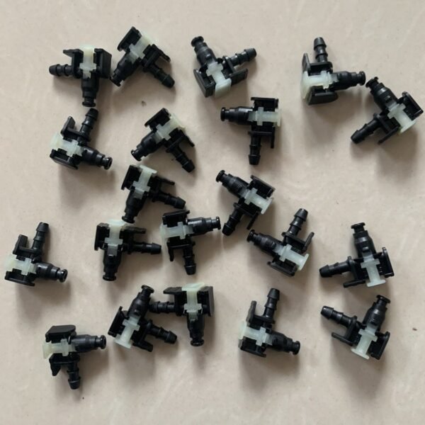 Electronic fuel injection diesel injector return connector - New National V return pipe three-way and two-way - Four cylinder return pipe plug